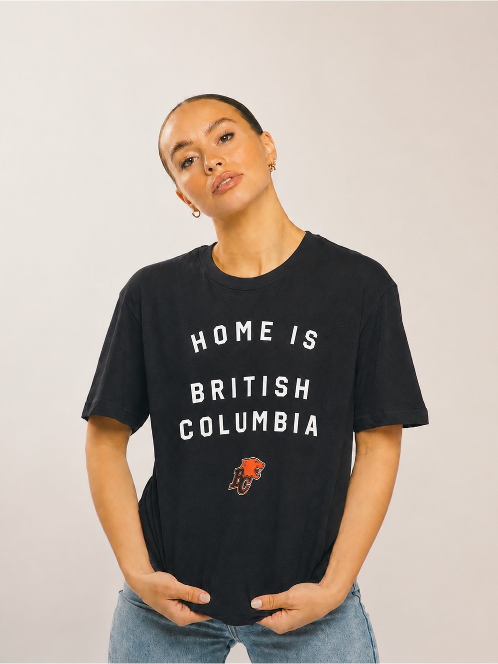 HOME IS BRITISH COLUMBIA PEACE COLLECTIVE TEE SIZE LARGE